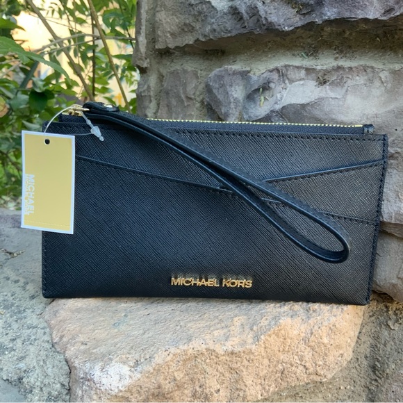 Michael Kors jet set med Saffiano leather Crossover Wristlet - Picture 5 of 10